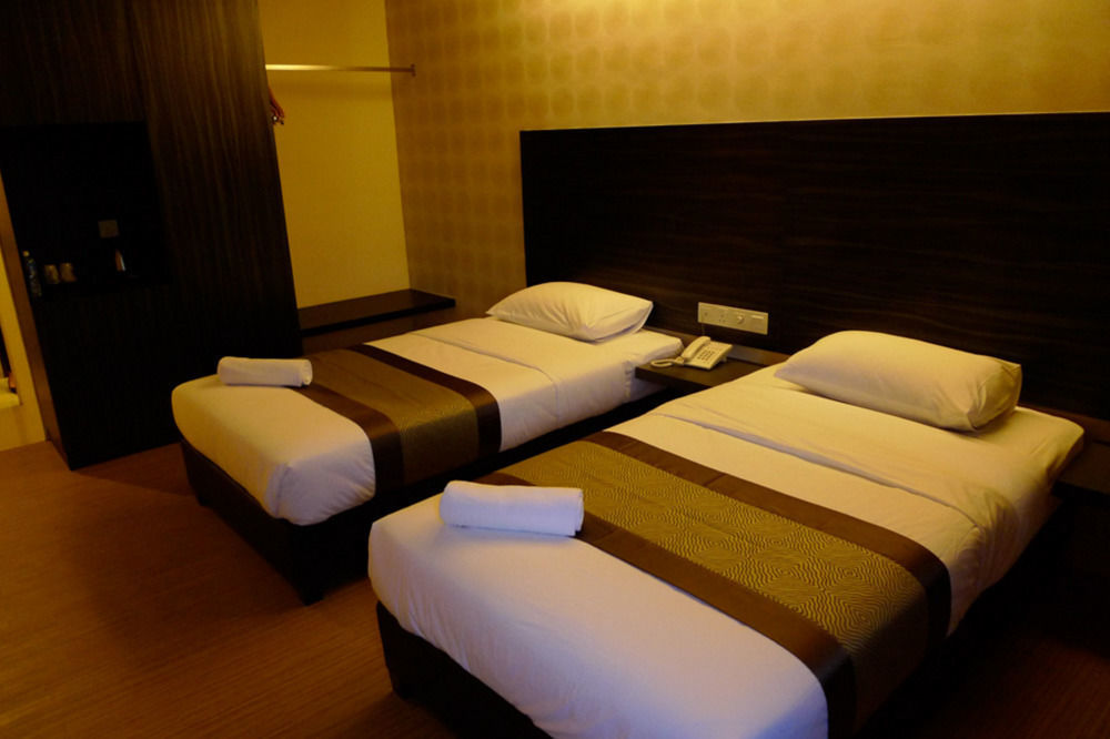 Hotel Austin Paradise - Taman Pulai Utama Skudai Buitenkant foto